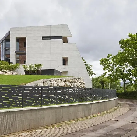 Mantulene B - Basque Apartmán